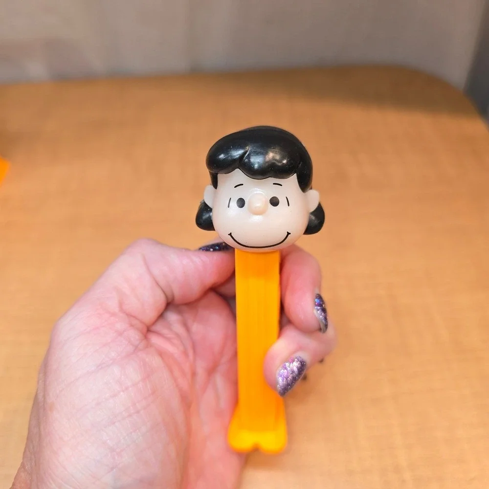 Peanuts PEZ Dispenser Lucy‎ Orange